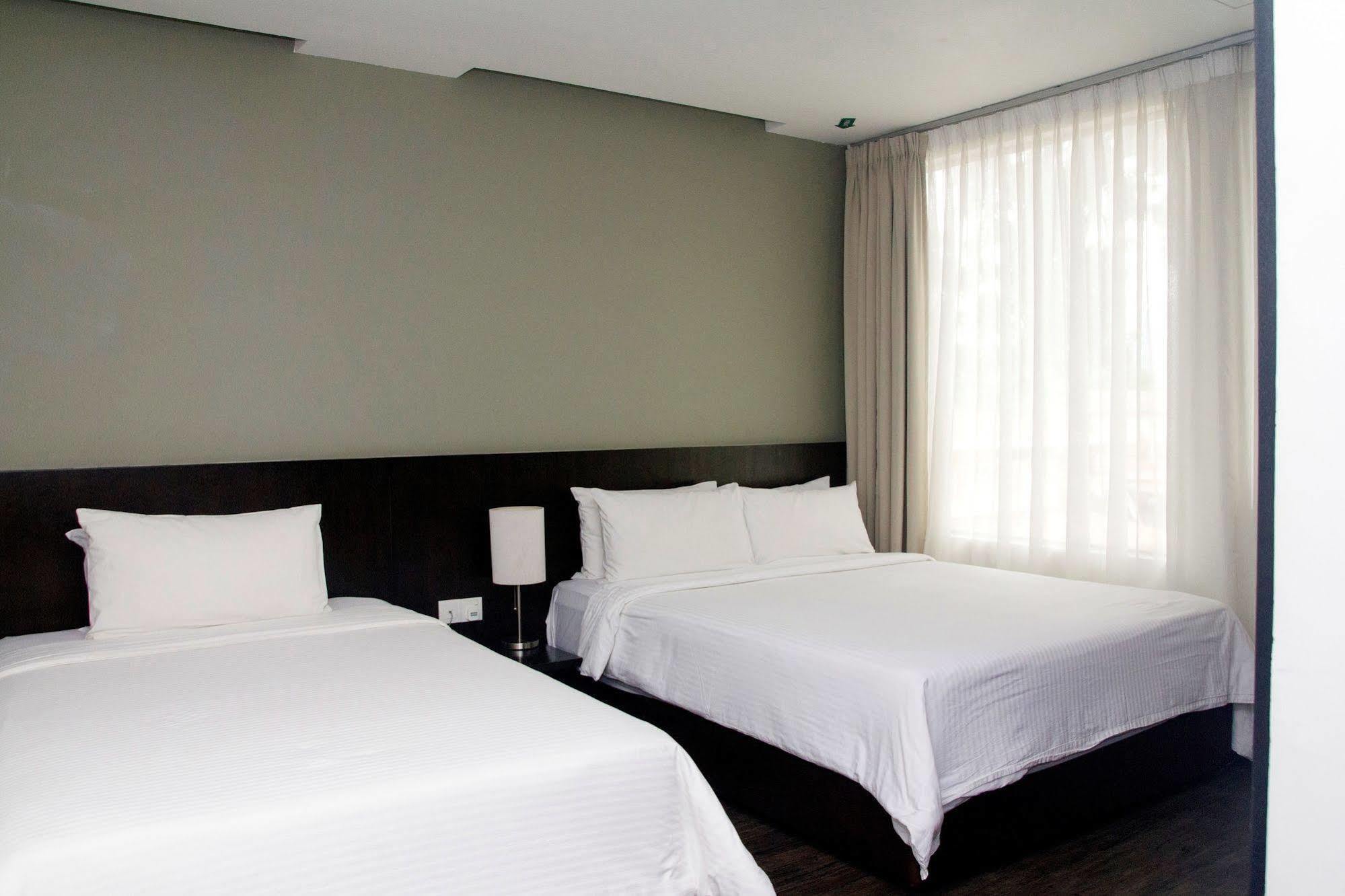 Vivo Hotel Kuantan Exterior foto